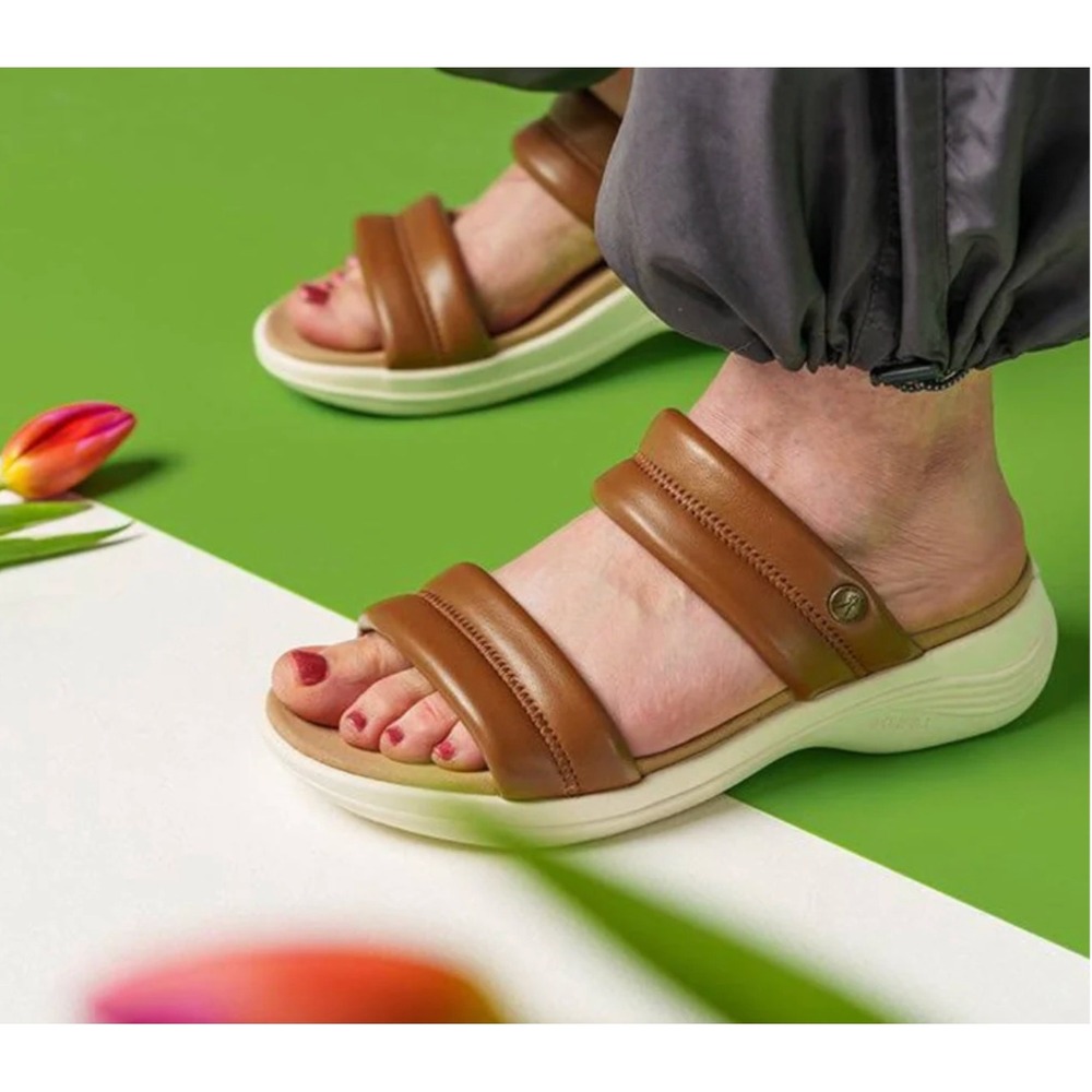 Kura Heel Better Coda Mesa Supportive Sandal in Amber Brown-Pearl White - Picture 11 of 11